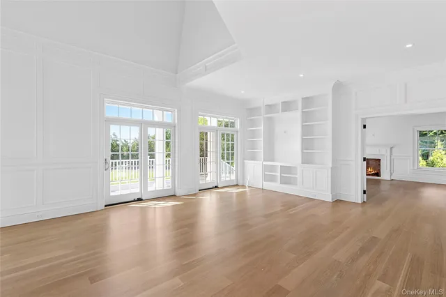 $5,999,999 | 44 Club Lane, Remsenburg, NY 11960