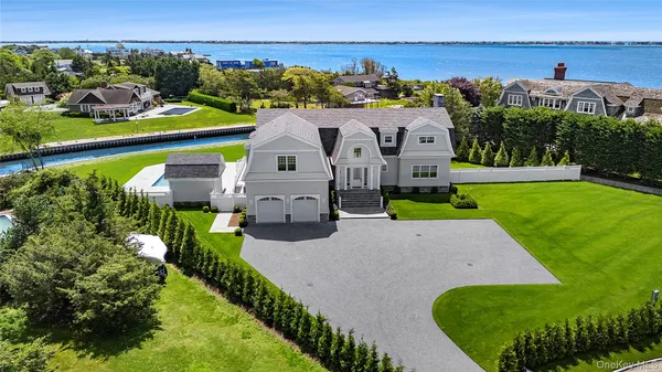 $5,749,999 | 44 Club Lane, Remsenburg, NY 11960