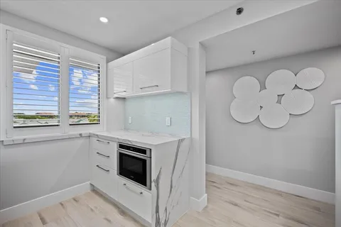 $829,900 | 201 South Seas Drive, Unit 503, Jupiter, FL 33477
