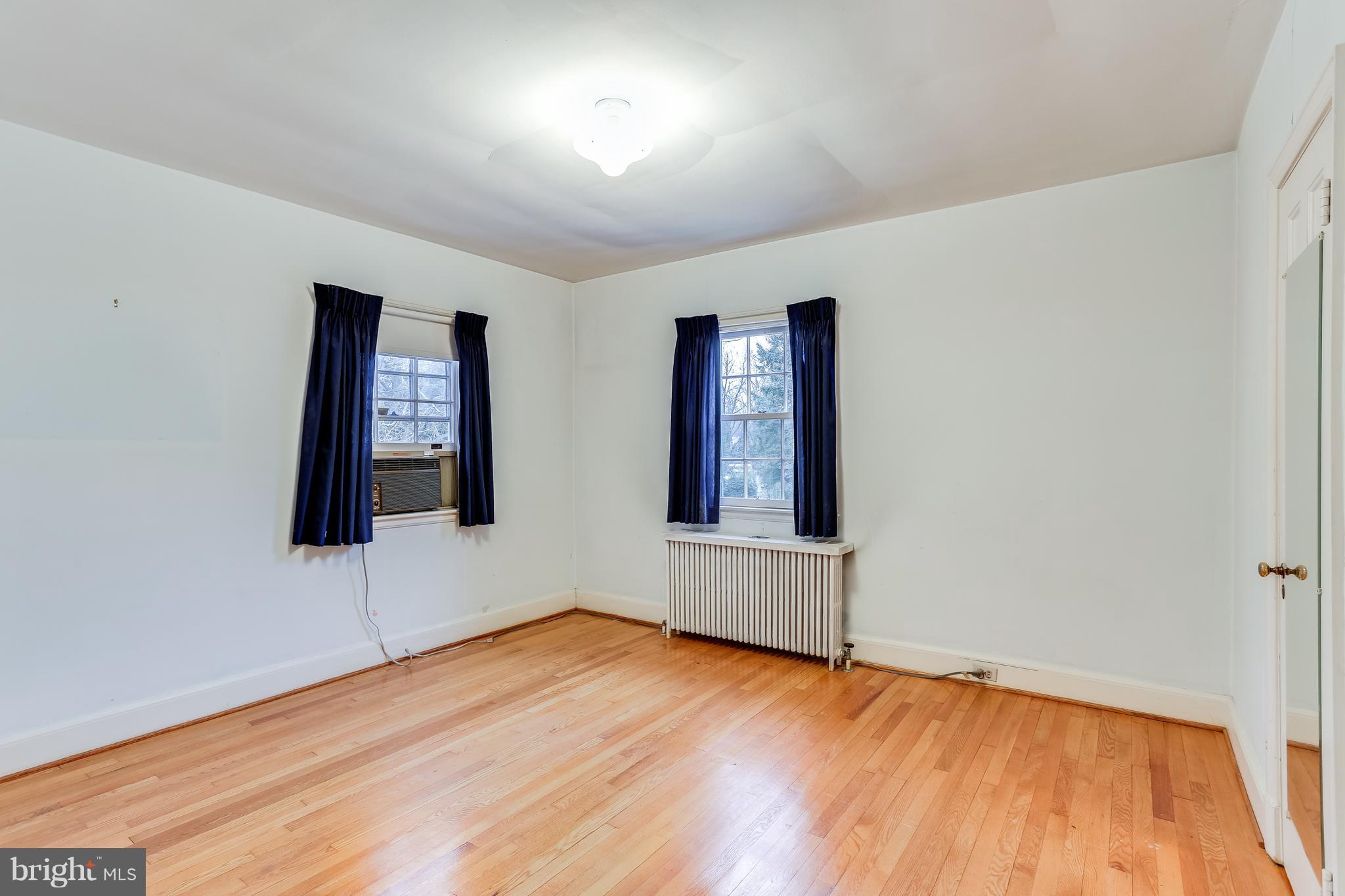 501 Nottingham Road Baltimore, MD 21229 - Photo 20 of 27 Gallery Image 20