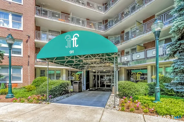 $2,550 | 91 Strawberry Hill Avenue, Unit 1133, Stamford, CT 06902