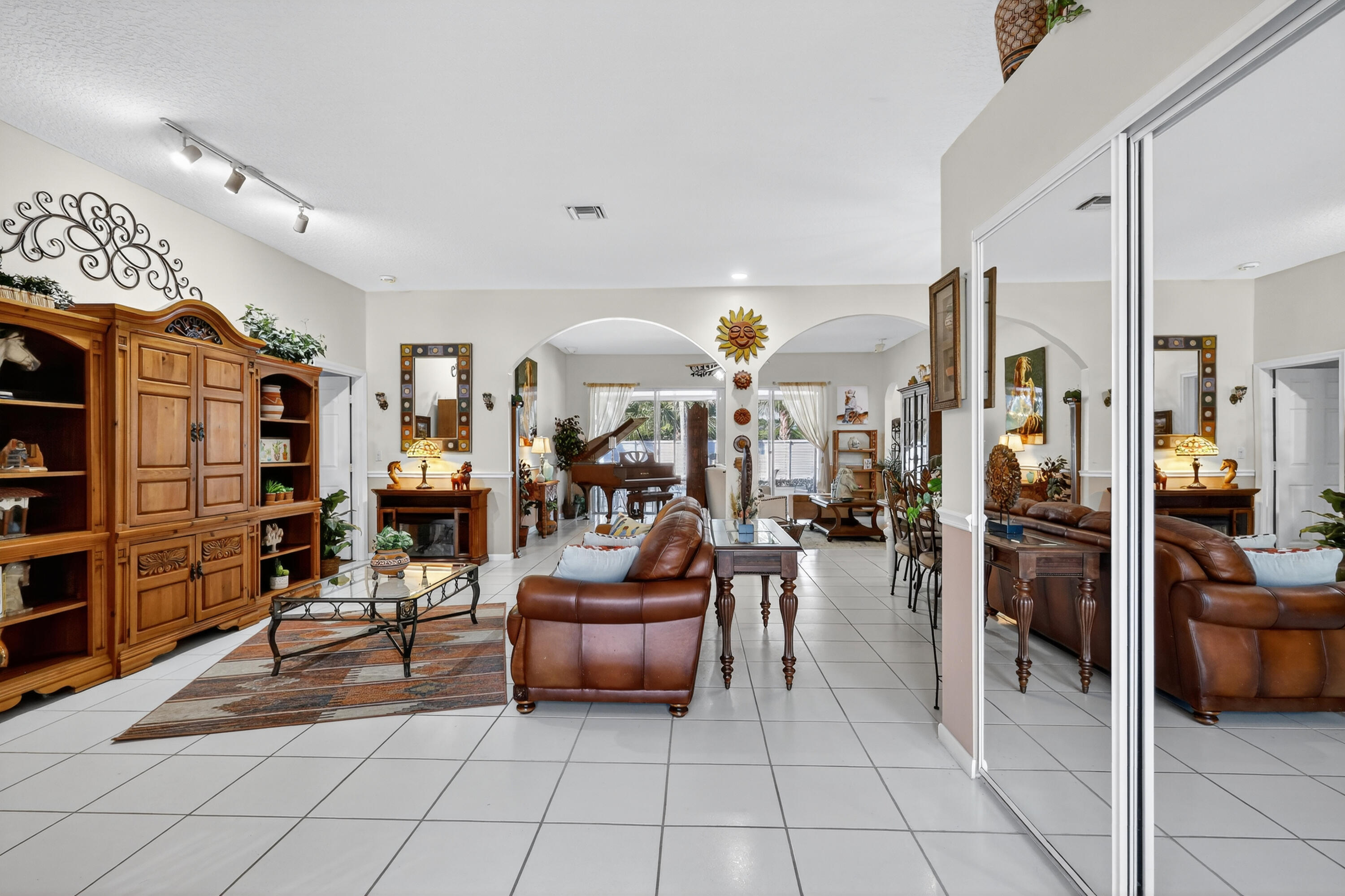 3747 Spring Crest Court Lake Worth, FL 33467 - Photo 7 of 38 5-print-_82A6897