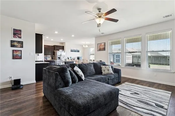 $2,400 | 760 Lakeshore Village Drive, Slidell, LA 70461