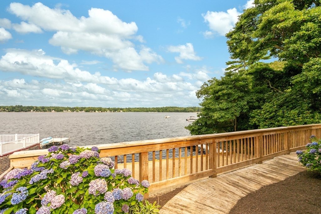 24 Island Road Freetown, MA 02717 - Photo 4 of 19 Gallery Image 4