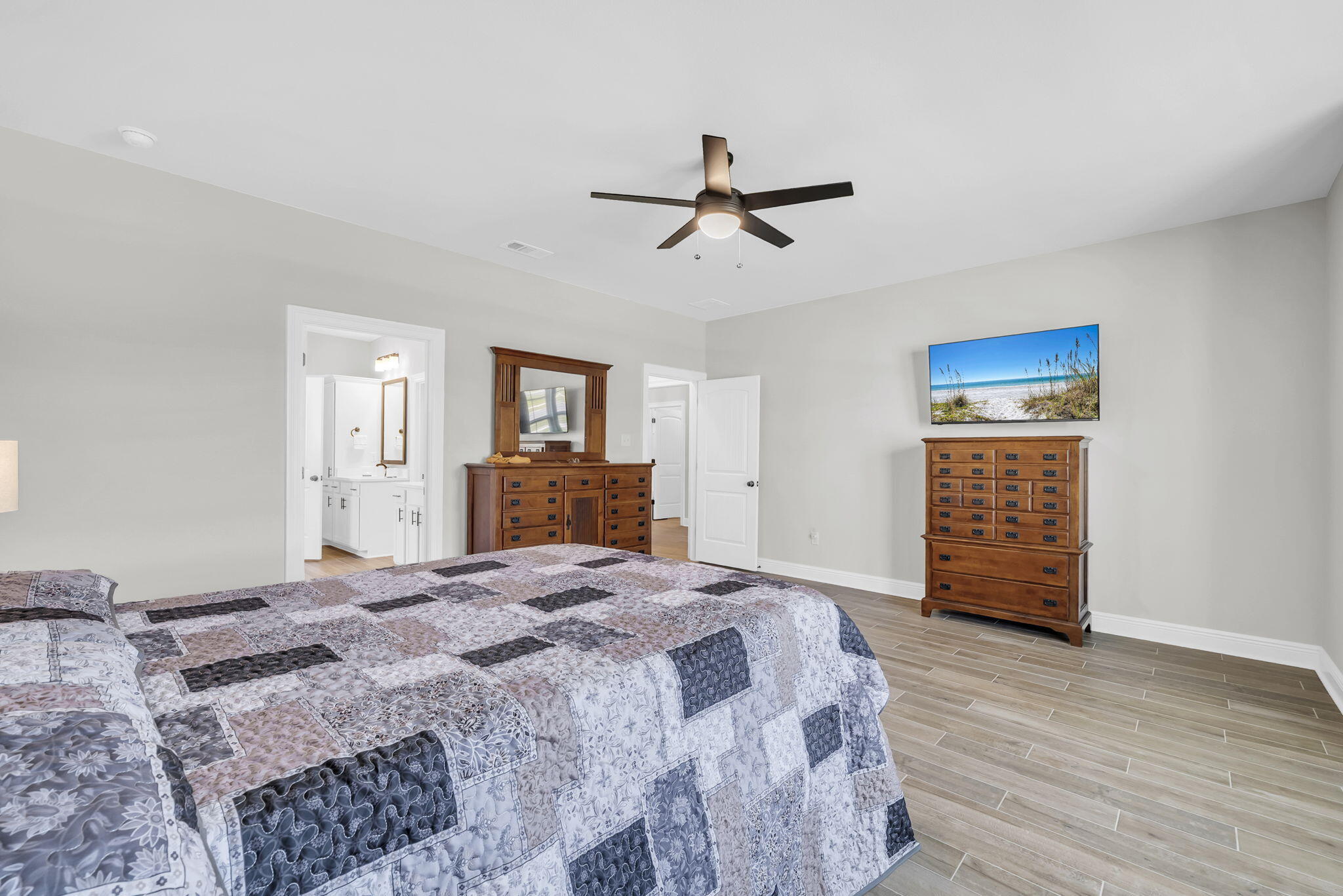 77 Constellation Avenue Freeport, FL 32439 - Photo 9 of 124 8-web-or-mls-DSC09166