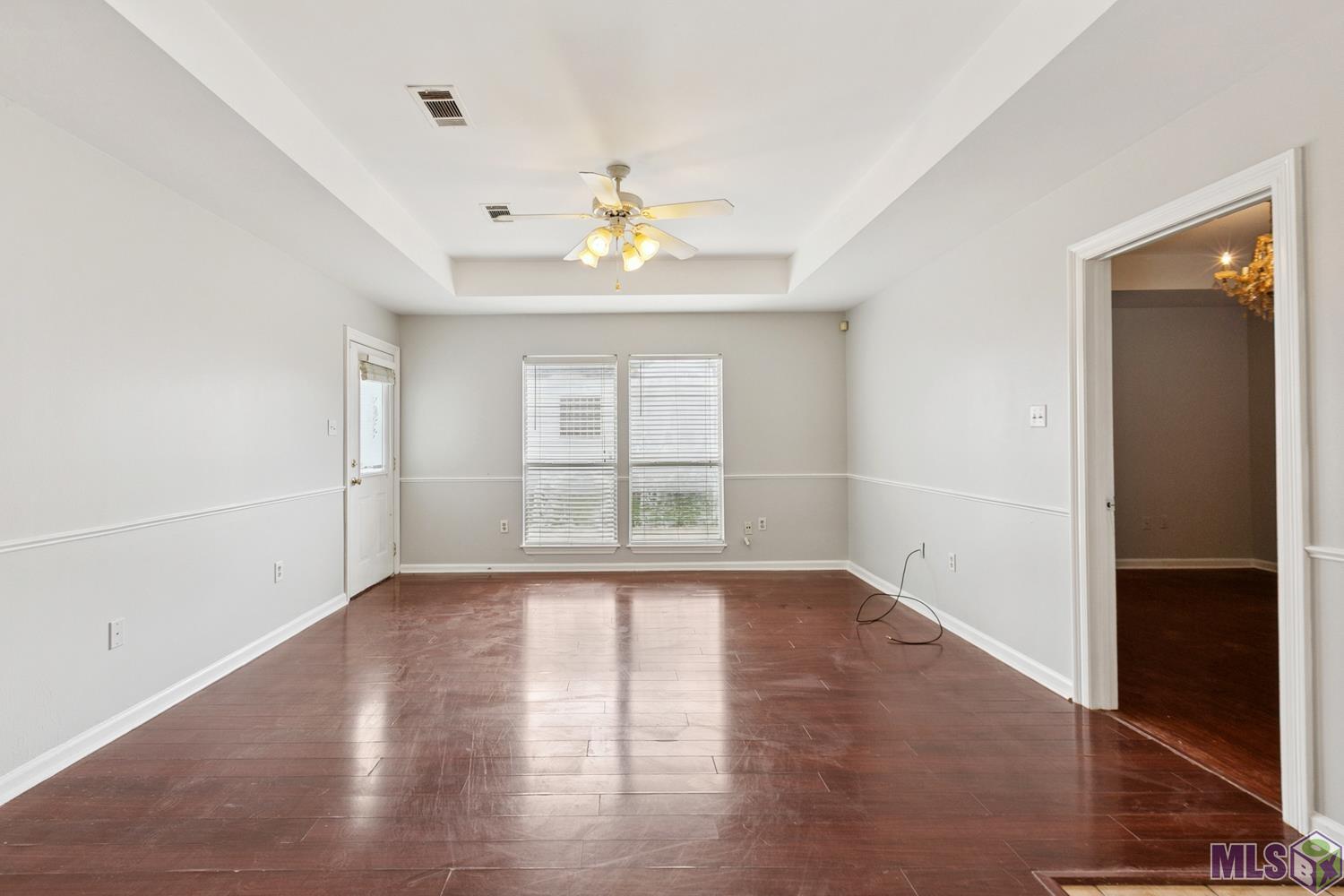 5811 Timbercreek Avenue Baton Rouge, LA 70806 - Photo 3 of 13 Gallery Image 3