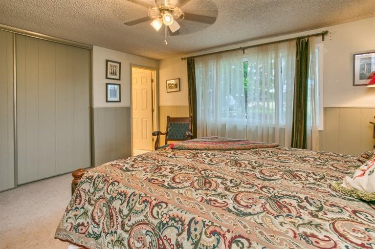 2040 Meridian Road Eagle Point, OR 97524 - Photo 22 of 35 Additional Photo