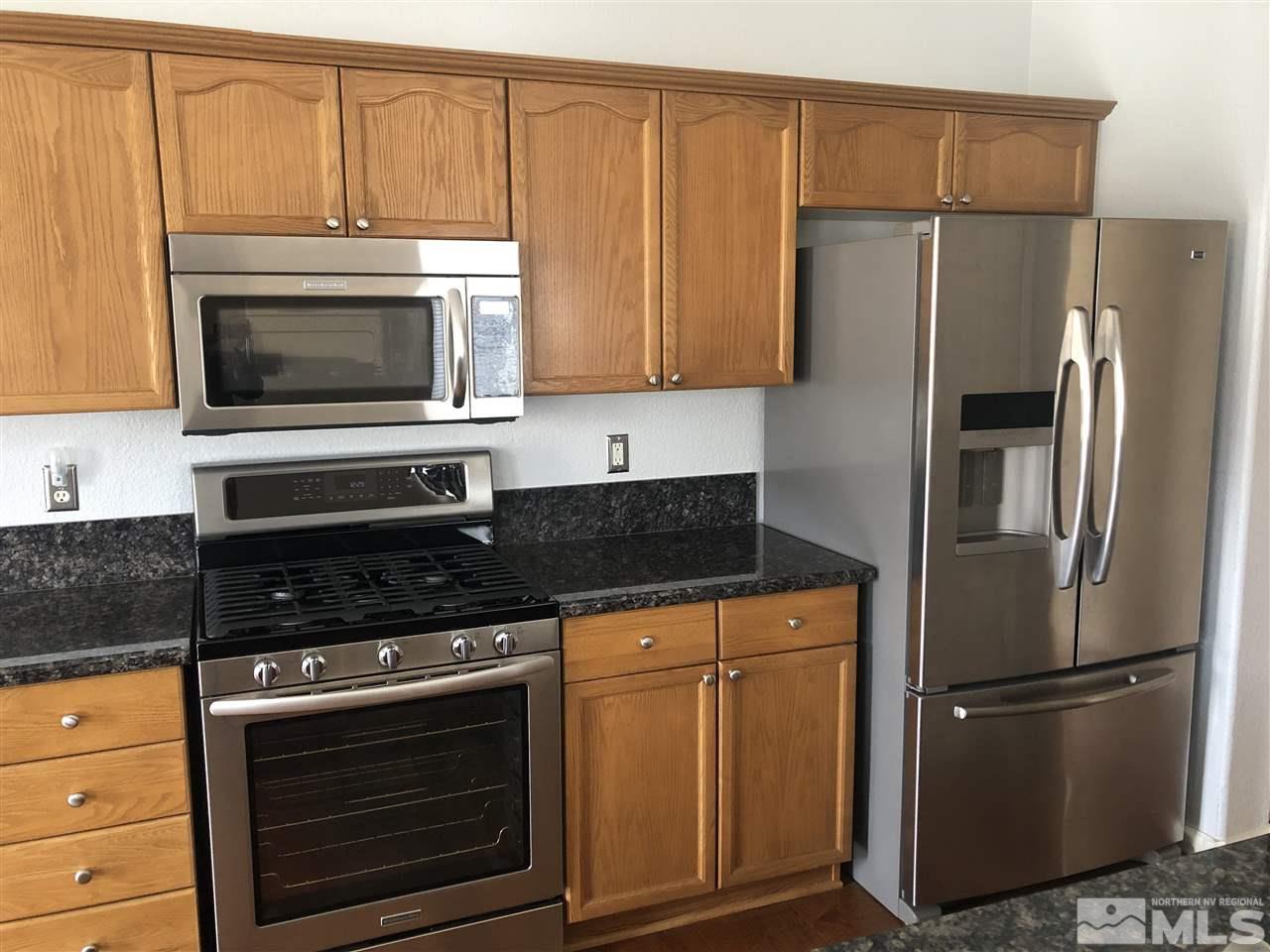 9619 Glen Ridge Drive Reno, NV 89521 - Photo 5 of 23 Photo 5