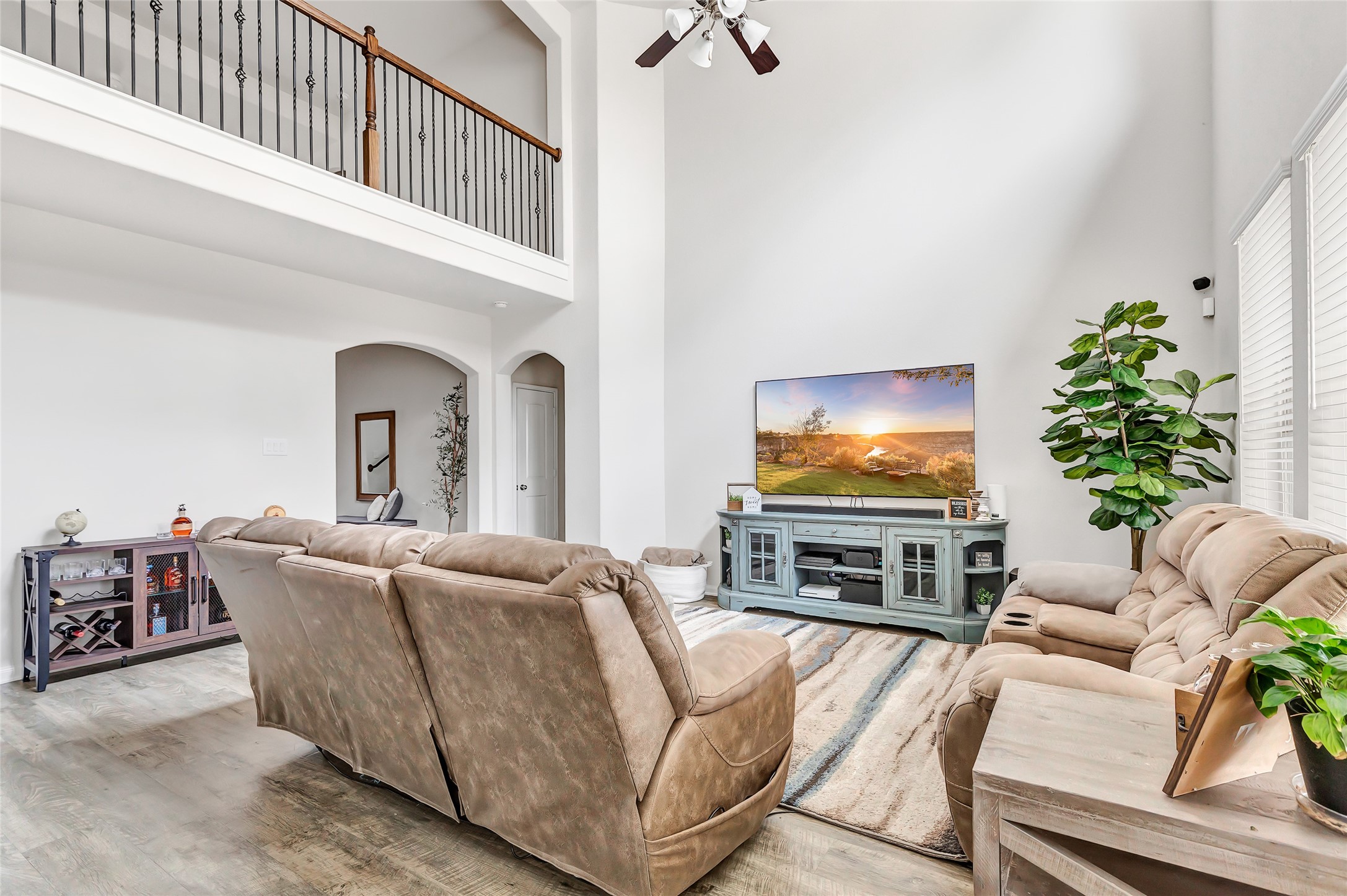 28511 Riverside Crest Lane Houston, TX 77336 - Photo 15 of 41 a living room with furniture and a flat screen tv