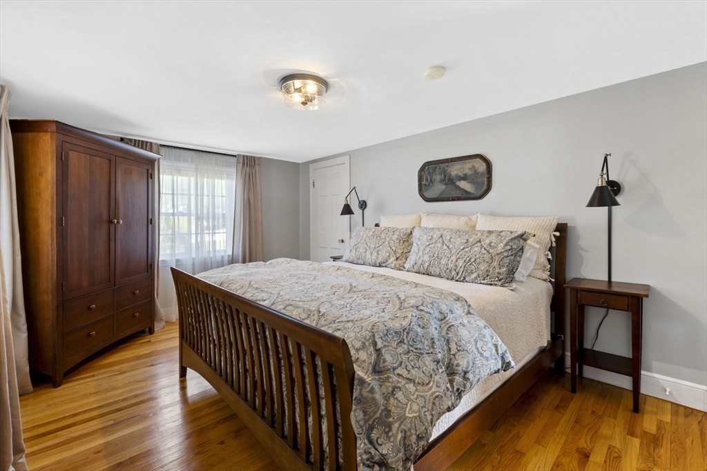 214 High Street Reading, MA 01867 - Photo 20 of 39