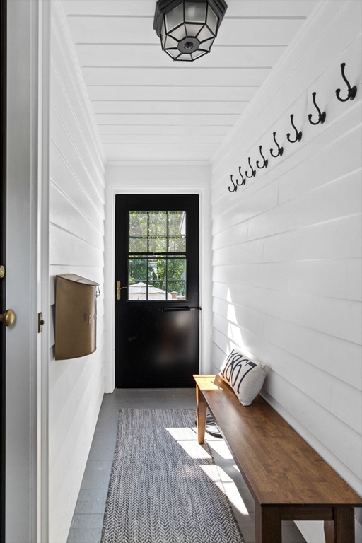 214 High Street Reading, MA 01867 - Photo 25 of 39