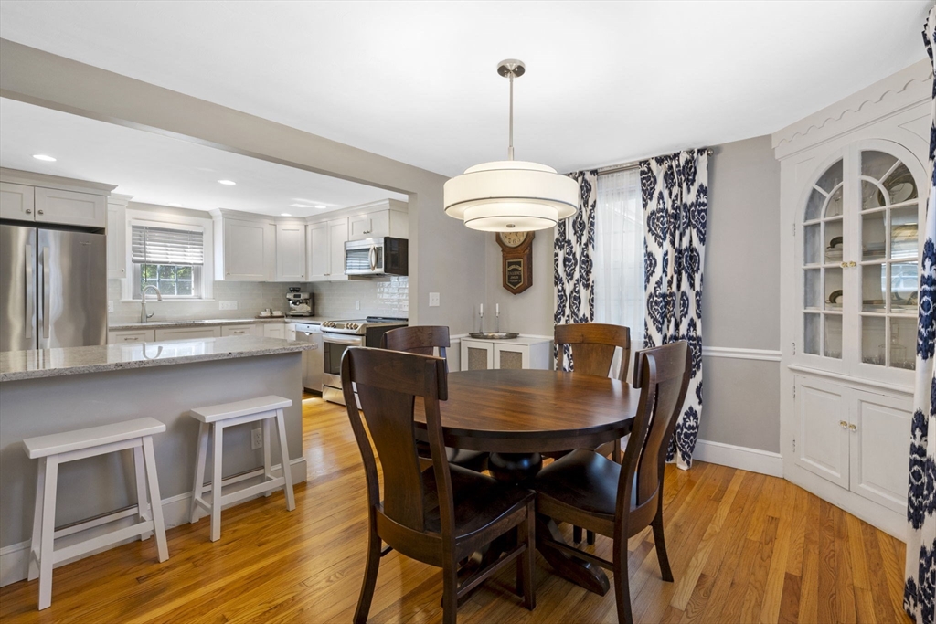 214 High Street Reading, MA 01867 - Photo 8 of 39