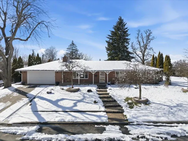 $435,000 | 720 Buena Vista Street, Cheney, WA 99004