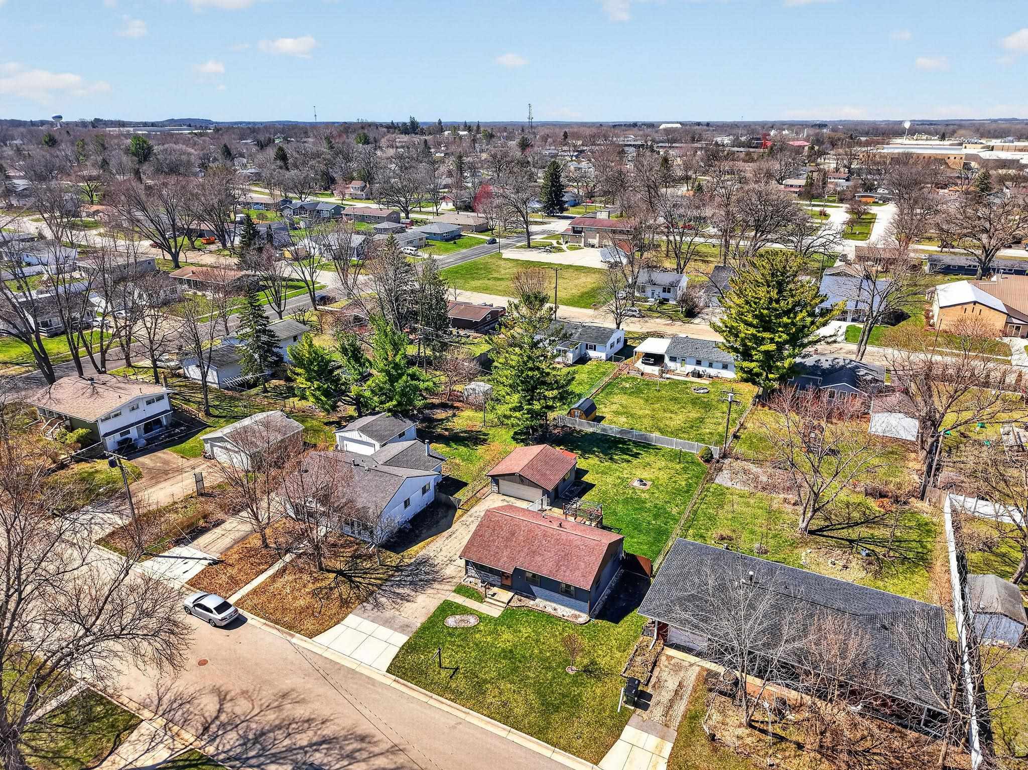 1010 Grant Street Fort Atkinson, WI 53538 - Photo 32 of 45