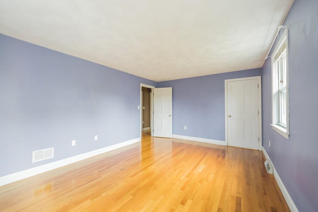 33 Outlook Road Billerica, MA 01862 - Photo 25 of 38 Gallery Image 25