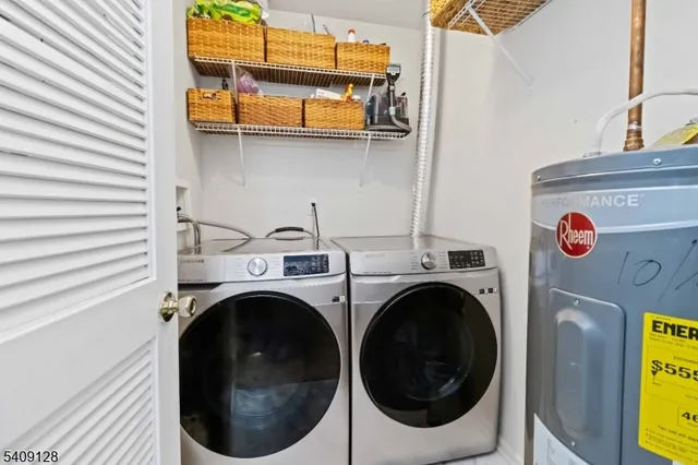 $399,000 | 1625 King Court, Green Brook, NJ 08812