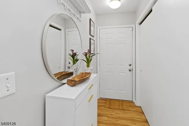 $399,000 | 1625 King Court, Green Brook, NJ 08812