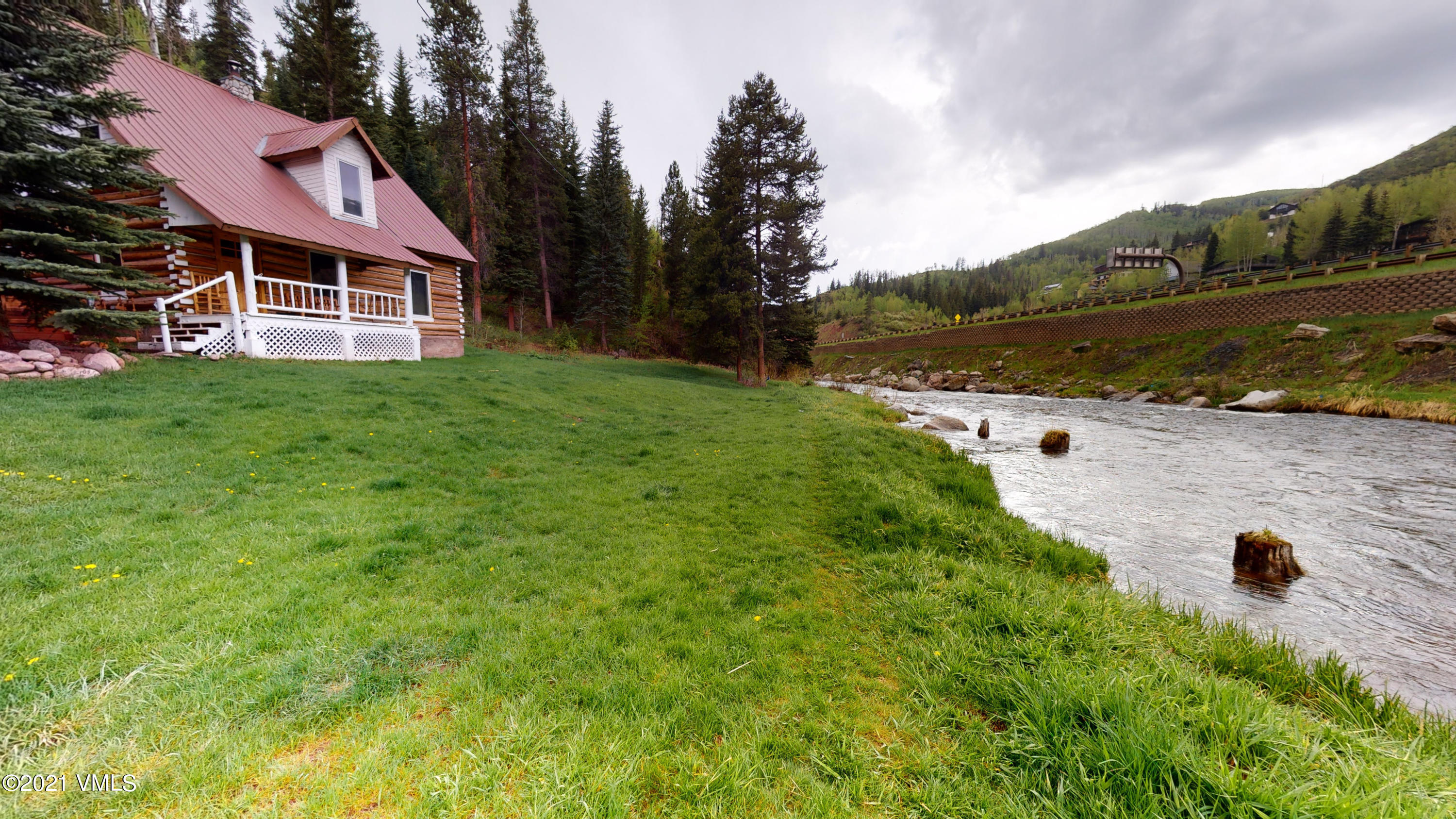 2414 Elliott Road Vail, CO 81657 - Photo 20 of 39 2414-Elliott-Road-West-Vail-05312021_095