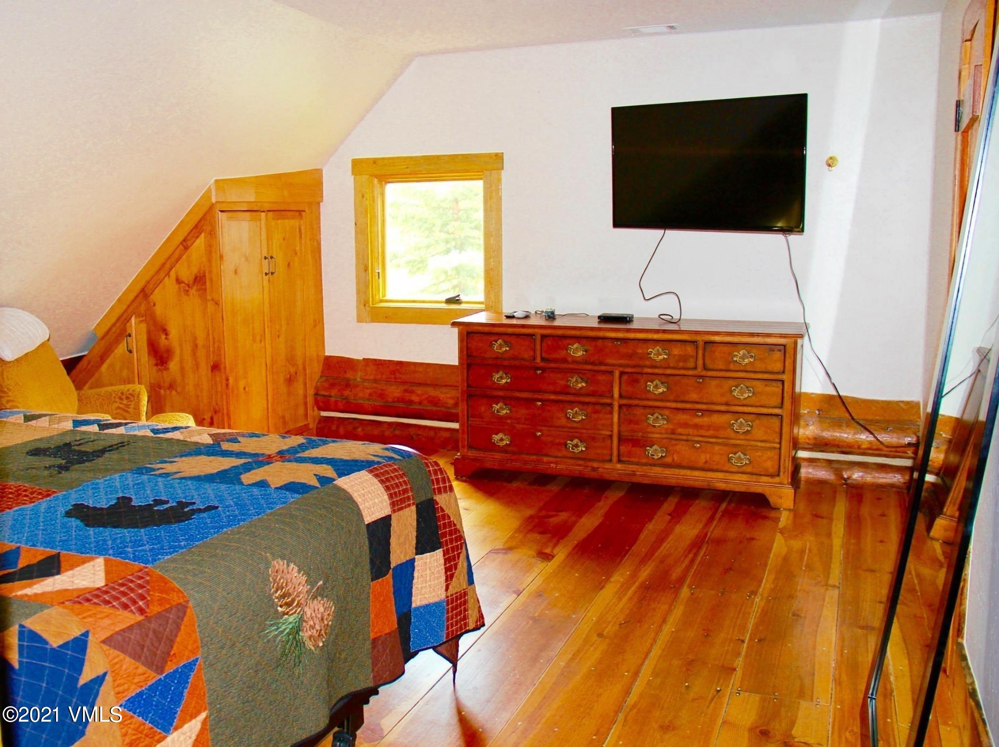 2414 Elliott Road Vail, CO 81657 - Photo 25 of 39 cabin2