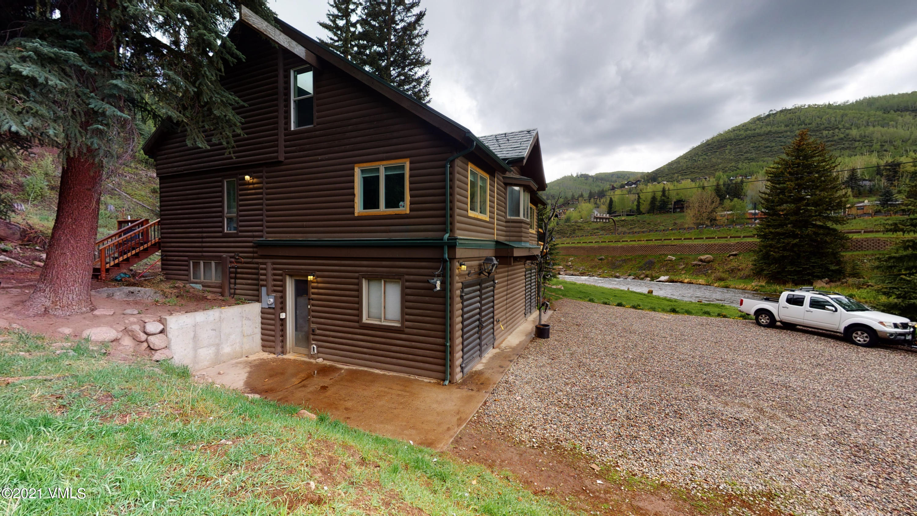 2414 Elliott Road Vail, CO 81657 - Photo 31 of 39 2414-Elliott-Road-West-Vail-05312021_100