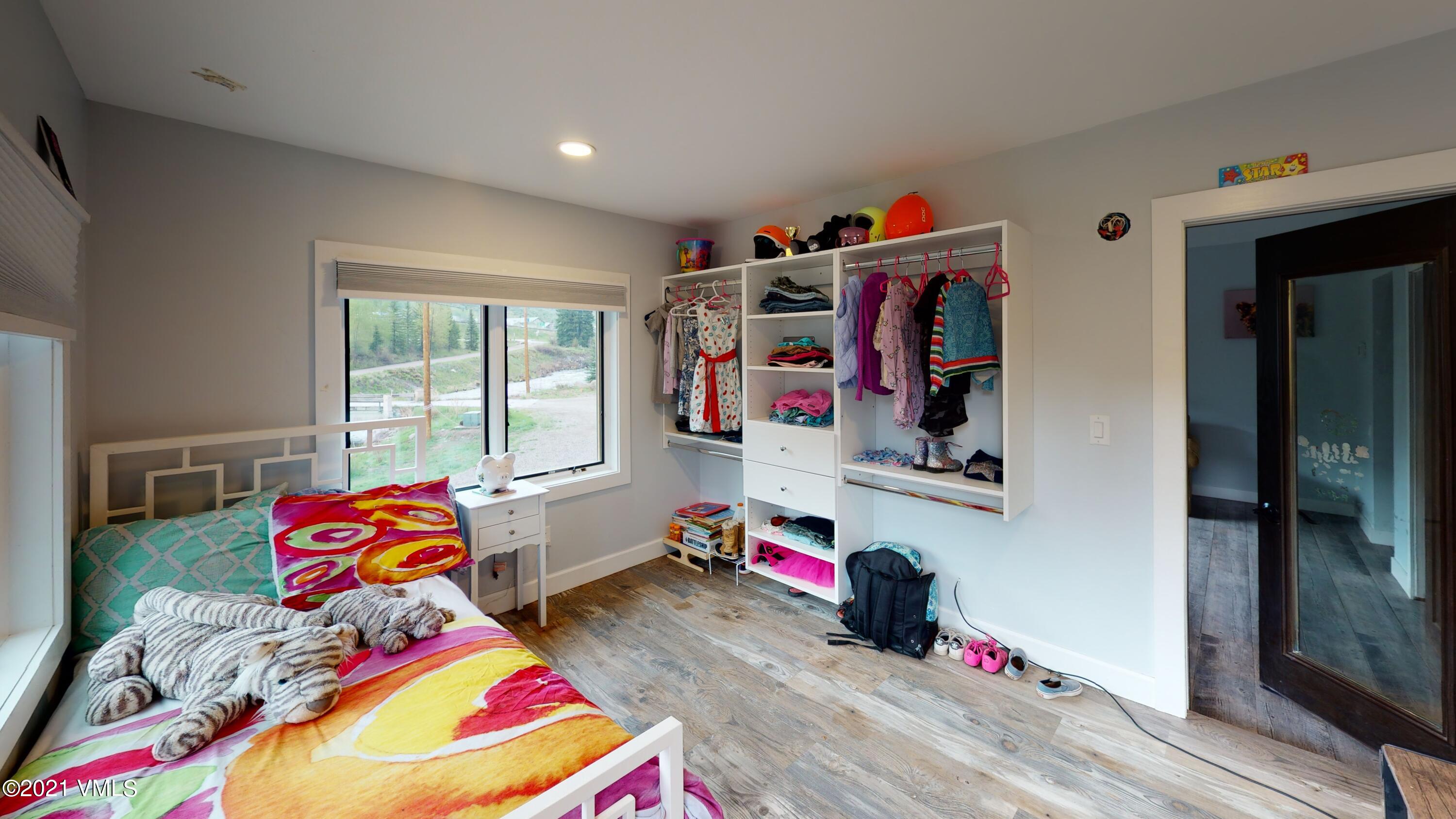 2414 Elliott Road Vail, CO 81657 - Photo 38 of 39 2414-Elliott-Road-West-Vail-Bedroom(2)