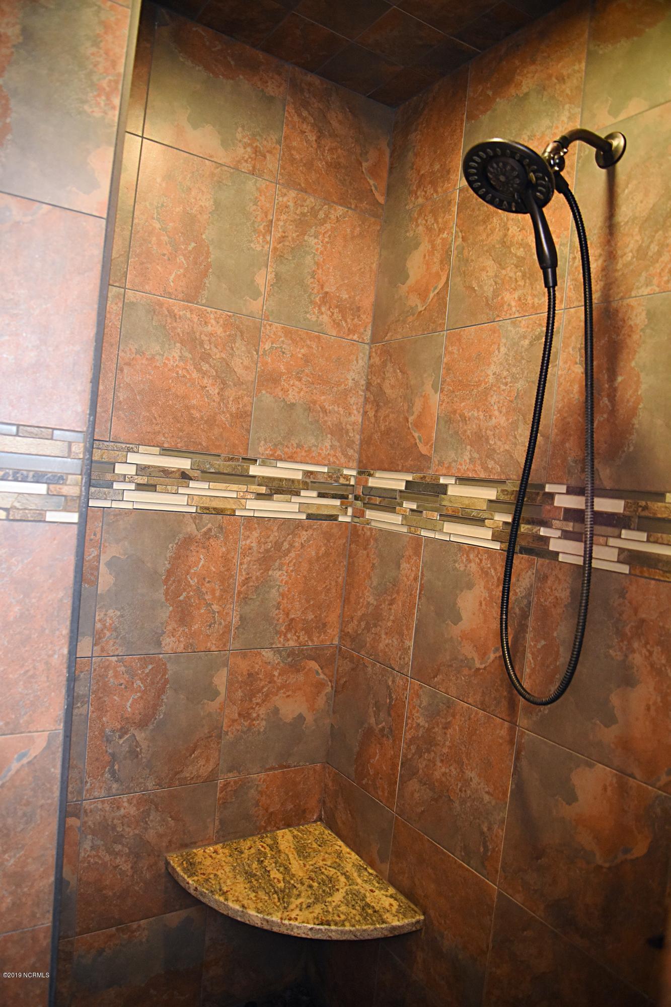 1011 Ensworth Road Northwest Wilson, NC 27896 - Photo 21 of 39 Walk In Tile Master Shower