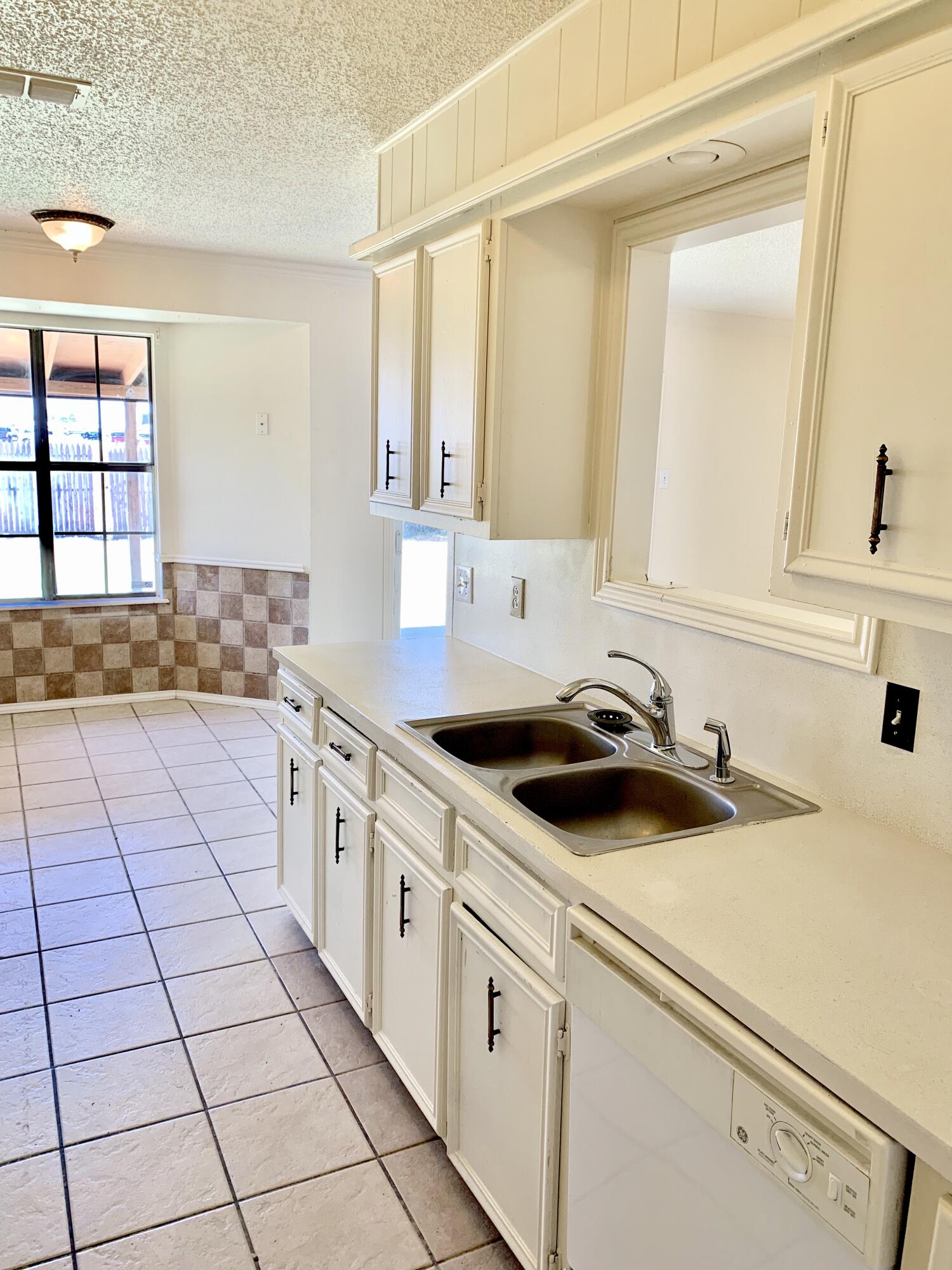 5907 16th Street Lubbock, TX 79416 - Photo 18 of 25 Photo Jul 30, 1 30 08 PM