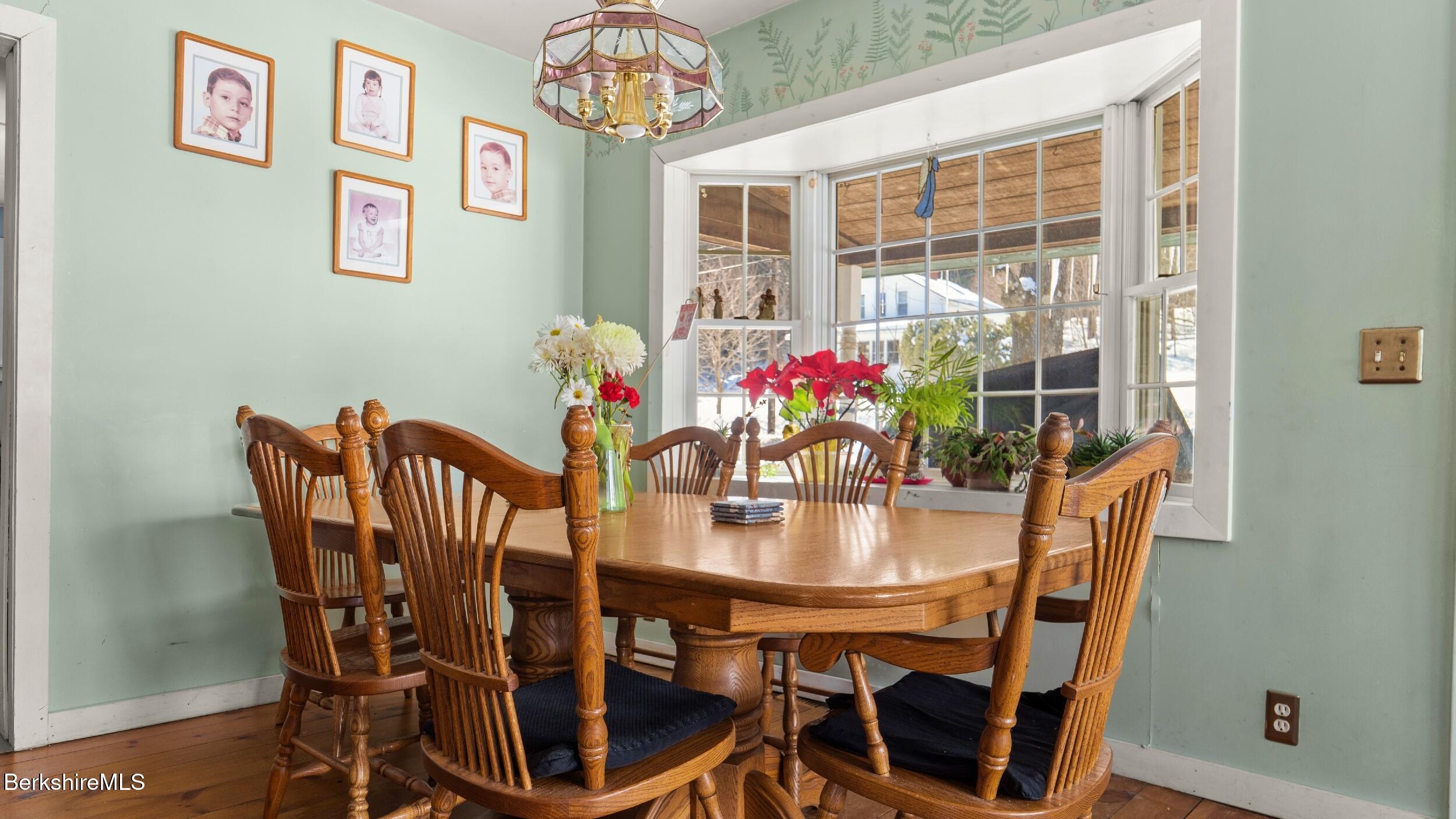 93 South Main Road Otis, MA 01253 - Photo 10 of 25 Dining