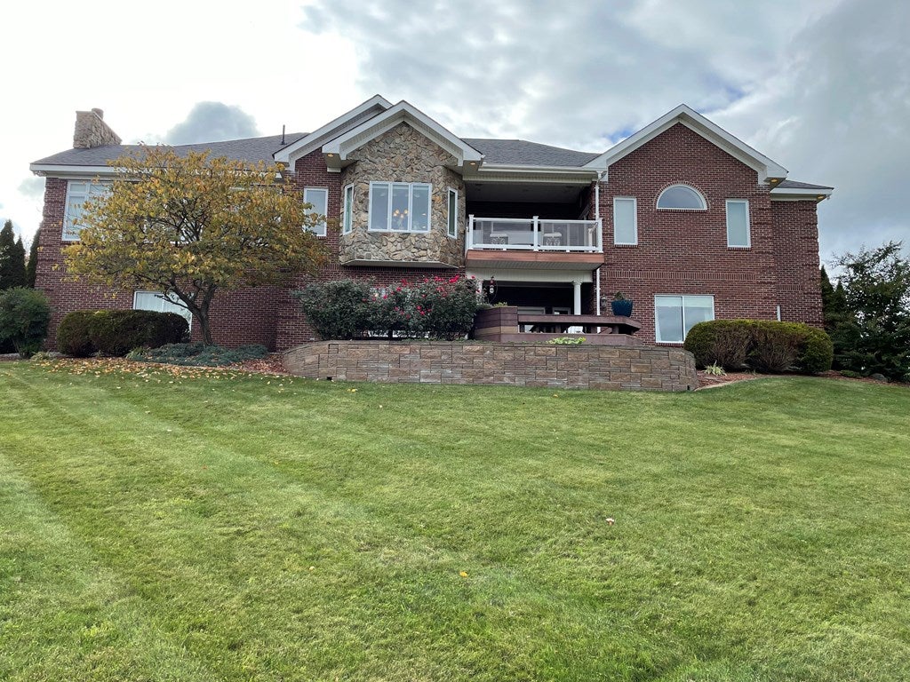 491 Pasture Road Cedar Bluff, VA 24609 - Photo 2 of 57 Gallery Image 2