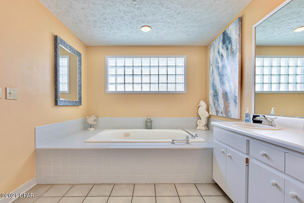 21924 Front Beach Road Panama City Beach, FL 32413 - Photo 38 of 66