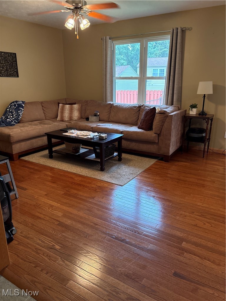30895 Harrison Road Wickliffe, OH 44092 - Photo 4 of 23 Great room with pristine hardwood floors