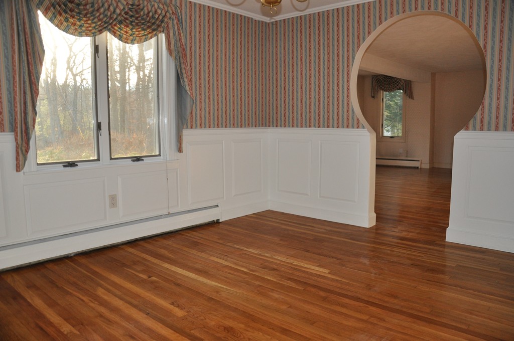 3 Rowley Court Boxford, MA 01921 - Photo 4 of 30