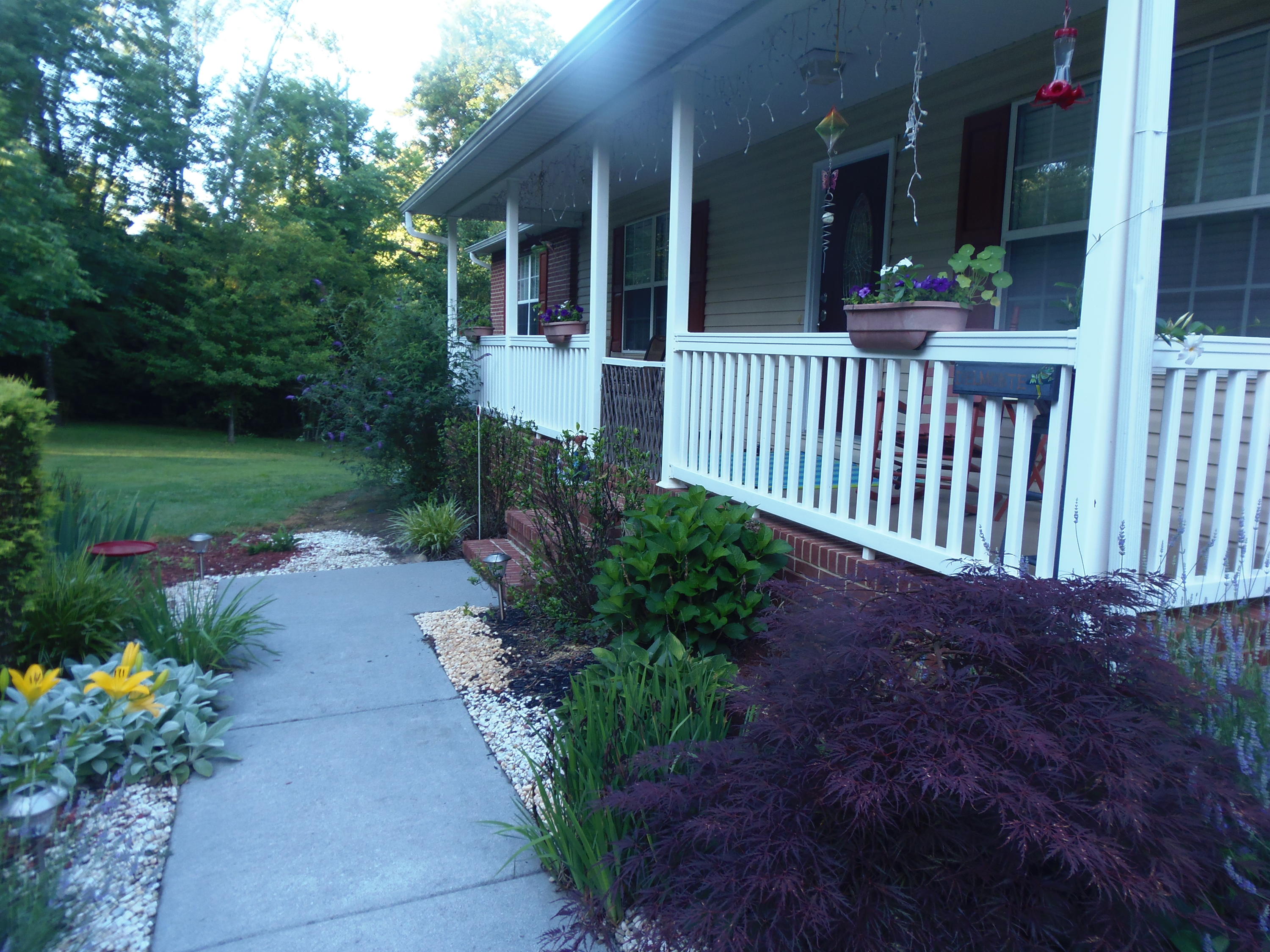 1145 Ridge Road Maryville, TN 37803 - Photo 5 of 40 LARGE COVERED FRONT PORCH