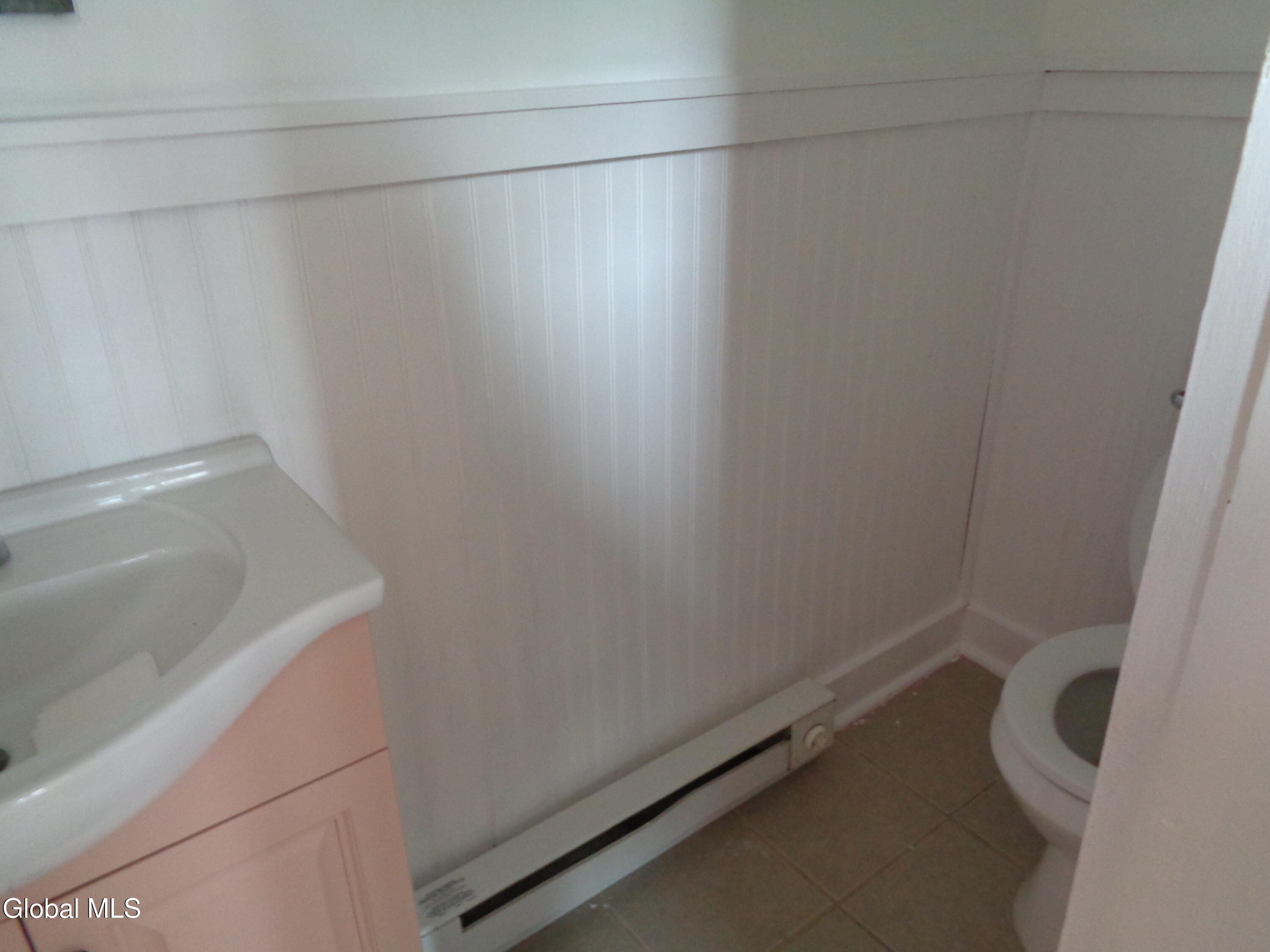 821 Holland Road Schenectady, NY 12303 - Photo 7 of 21 DSC02984