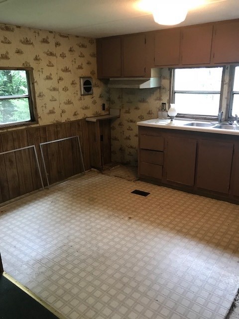 192 Scott Road Vernon, VT 05354 - Photo 5 of 10 Gallery Image 5
