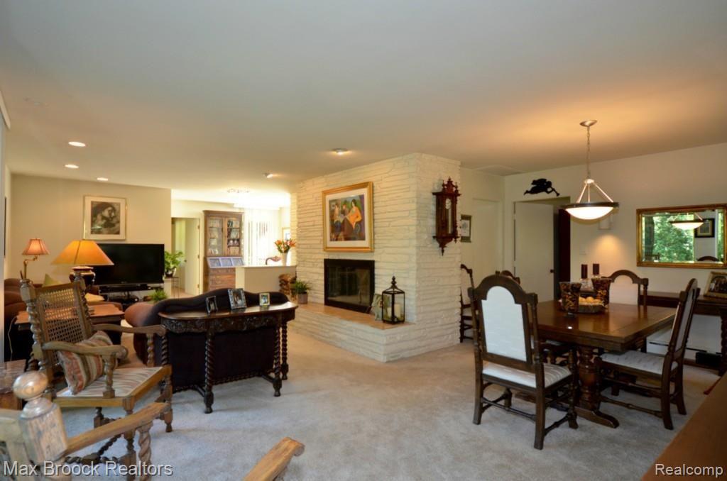 3791 West Pemberton Road Bloomfield Hills, MI 48302 - Photo 32 of 82 living room 3 copy.jpg