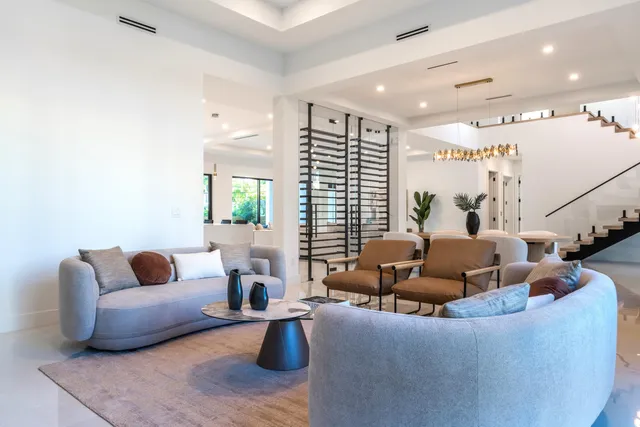 $6,300,000 | 258 33rd Court, West Palm Beach, FL 33407