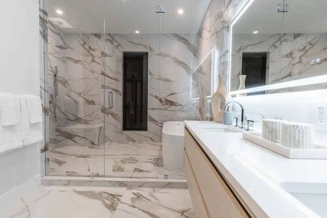 $6,300,000 | 258 33rd Court, West Palm Beach, FL 33407