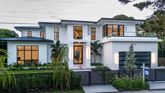 $6,300,000 | 258 33rd Court, West Palm Beach, FL 33407