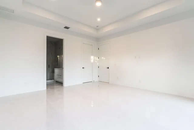 $6,300,000 | 258 33rd Court, West Palm Beach, FL 33407