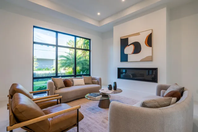 $6,300,000 | 258 33rd Court, West Palm Beach, FL 33407