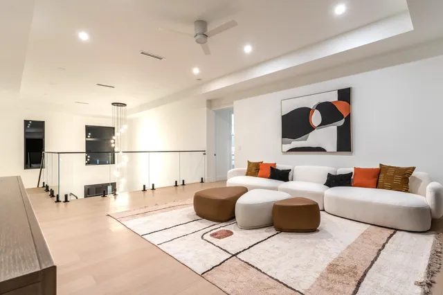 $6,300,000 | 258 33rd Court, West Palm Beach, FL 33407