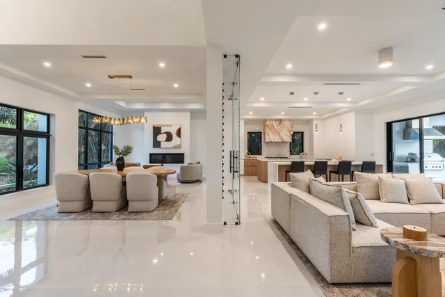 $6,300,000 | 258 33rd Court, West Palm Beach, FL 33407