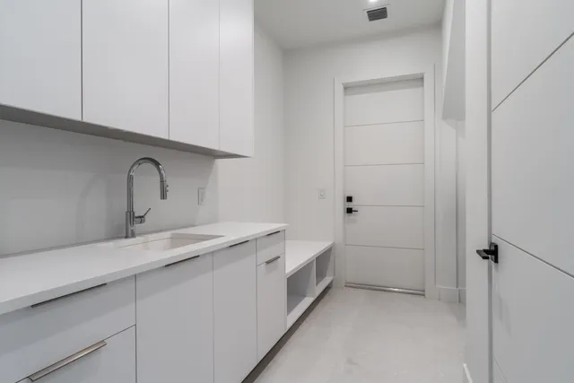 $6,300,000 | 258 33rd Court, West Palm Beach, FL 33407