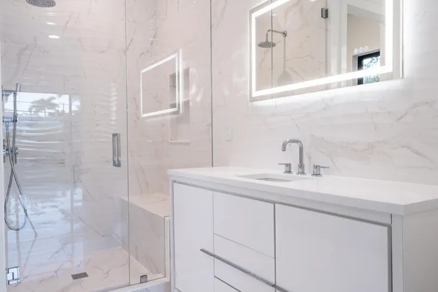 $6,300,000 | 258 33rd Court, West Palm Beach, FL 33407