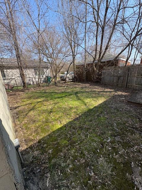 108 Dunlap Street Lansing, MI 48910 - Photo 18 of 18 108 Dunlap Yard