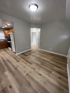 108 Dunlap Street Lansing, MI 48910 - Photo 7 of 18 108 Living room