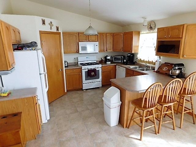2261 Longcommon Road Portage, IN 46368 - Photo 7 of 10 640x480