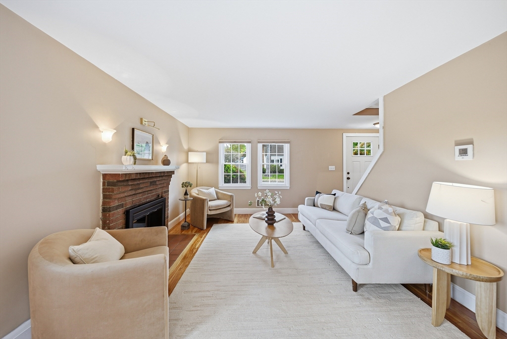 28 Myopia Road Stoneham, MA 02180 - Photo 7 of 42