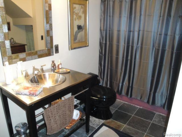 3313 Newark Road Attica, MI 48412 - Photo 17 of 23 #16 Bathroom 2.jpg